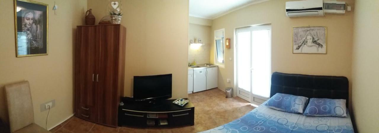 Risan Center Apartment Eksteriør bilde